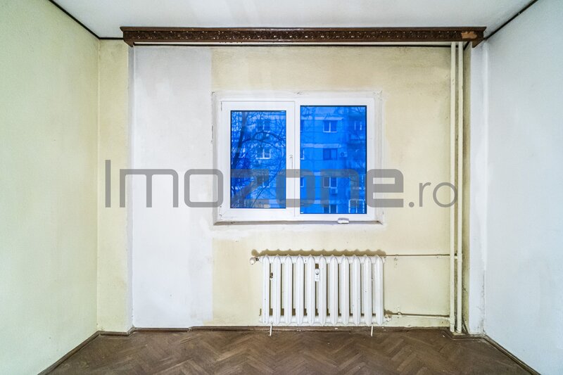 Drumul Taberei 3 camere, 4/10, bloc stradal, c-tie 1980, bucatarie mare, 2 bai