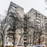 Drumul Taberei 3 camere, 4/10, bloc stradal, c-tie 1980, bucatarie mare, 2 bai